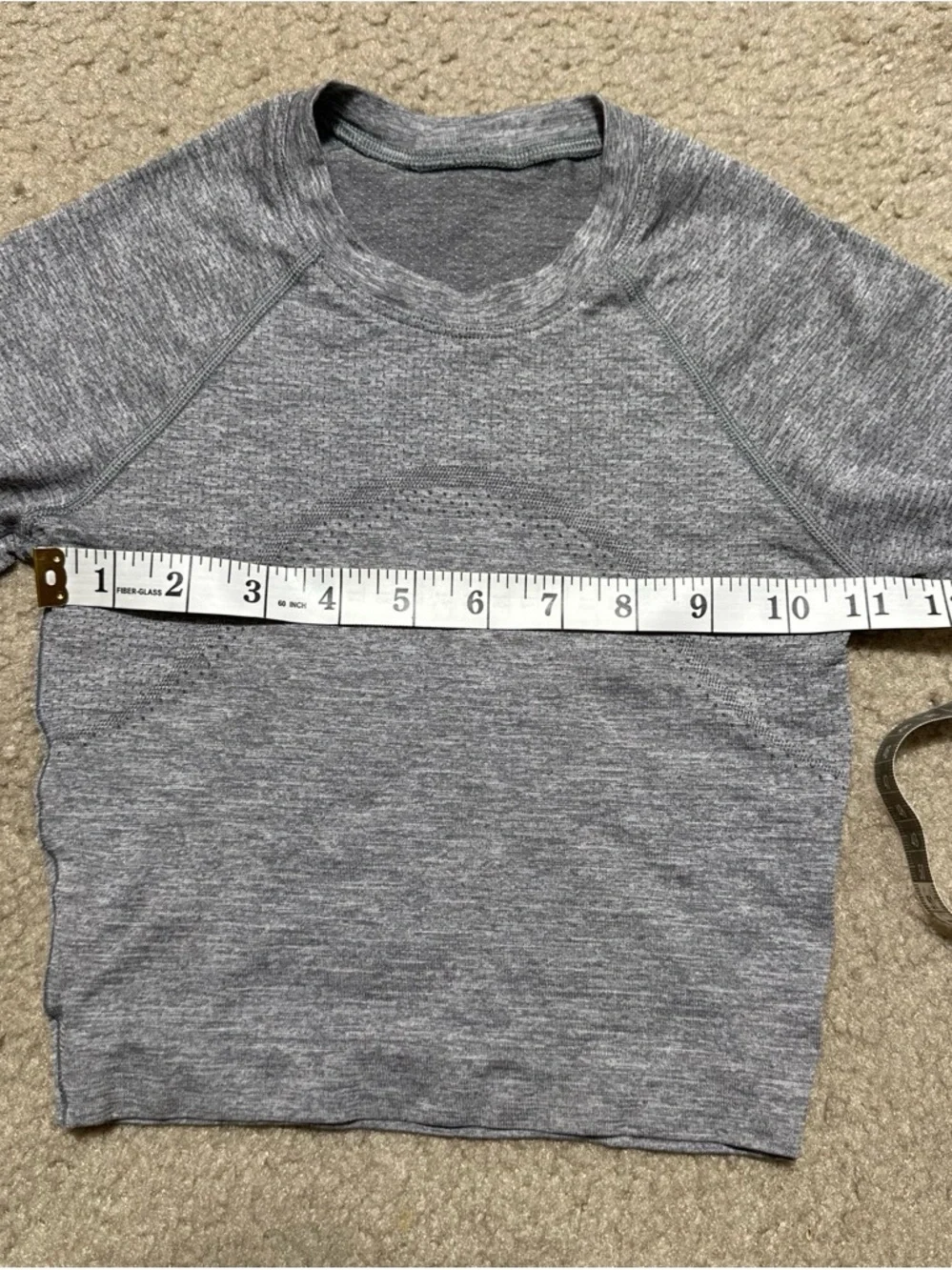 Lululemon Grey Marl Cropped Athletic Top 
